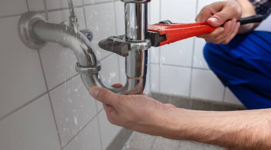 Expert burst pipe repair services in Xenia, OH